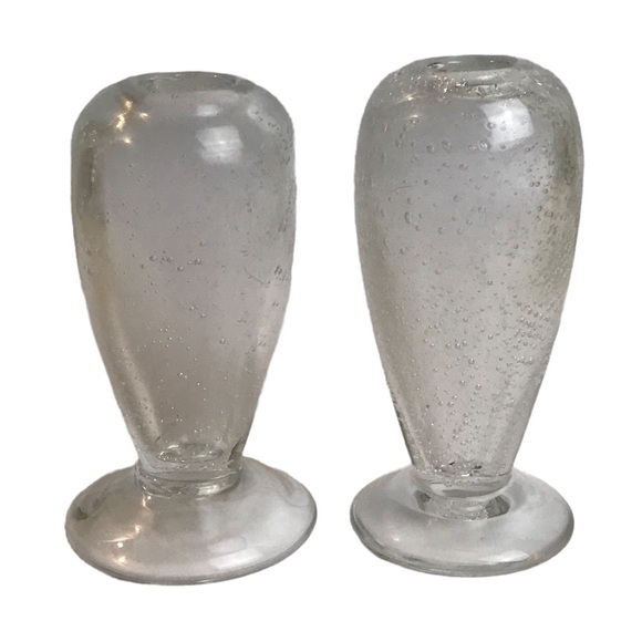 2 Bud Vase Small Clear Flower Holders
Hand Blown Bubble Glass - Picture 3 of 4